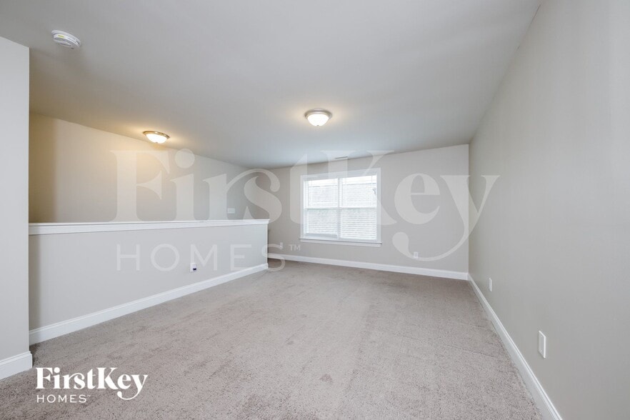 Building Photo - 115 Glenmoor Ave