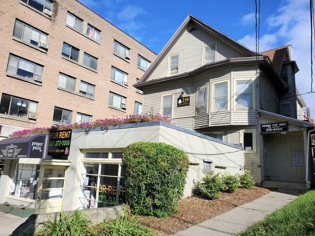 Building Photo - 210 Dryden Rd