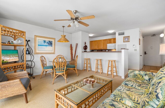 Building Photo - BeachFront Furnished Condo at Sugar Beach Resort, 1 Bed / 1 Bath with Ocean Views!