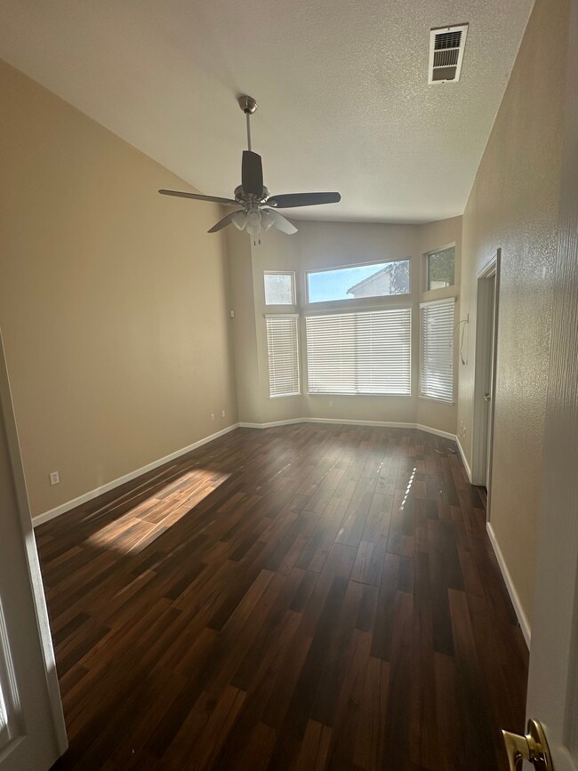 Building Photo - 1521 Annie Ct