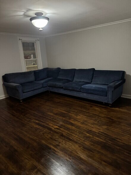 Building Photo - 25 Minerva St