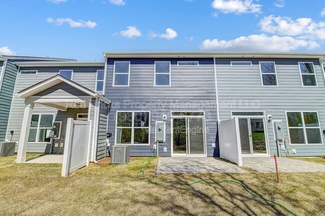 Building Photo - 4023 Black Ct