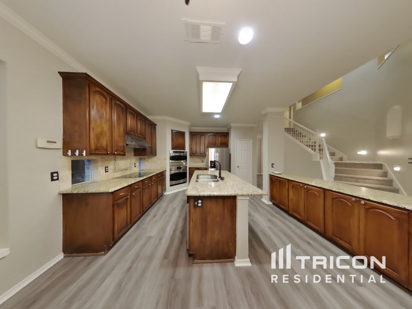 Building Photo - 11222 Raveneaux Dr