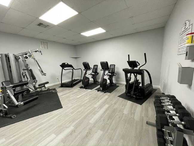 Building Photo - 6448 Golden Nugget Dr