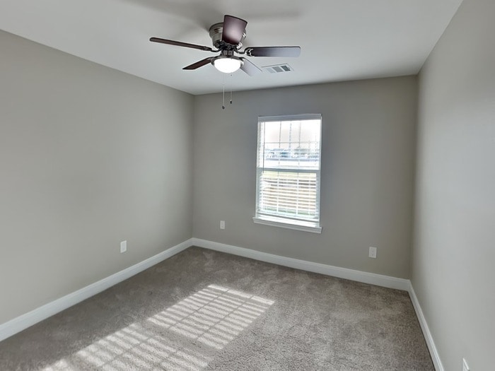 Building Photo - 7726-7712 12 Fairway Ln