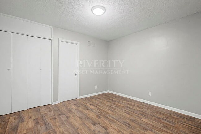 Building Photo - Cute 3 bedroom 1 bathroom home in Parkway Village Area!!! Section 8 Welcomed !!!