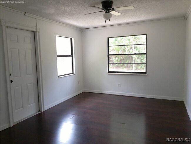 Building Photo - 5526 S Bristol Terrace