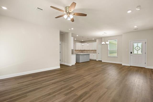 Building Photo - 2414 Forest Hill Ln