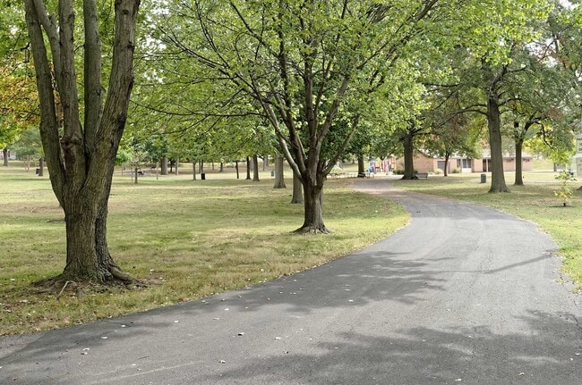 Building Photo - 3554 Jamieson Ave