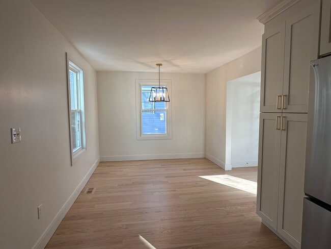 Building Photo - 34 Olmstead St