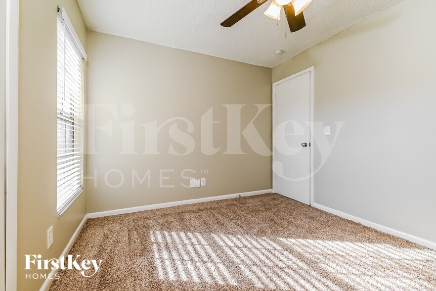 Building Photo - 1310 Keel Pl