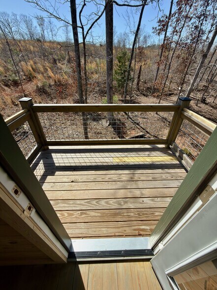 Building Photo - 4439 Jug Factory Rd