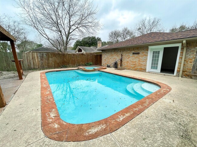 Building Photo - 21603 Park Wind Ct