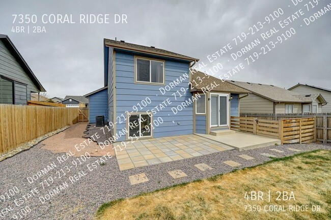 Building Photo - Updated 4bed/2bath home with Central AC & ...