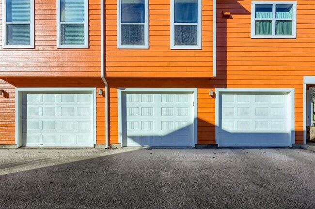 Building Photo - 1601 Miriam Ave