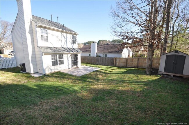 Building Photo - 202 Thorncrest Dr