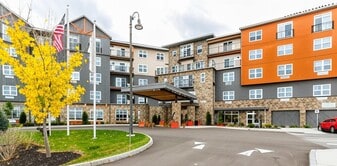 Building Photo - 205 Lakeshore Dr