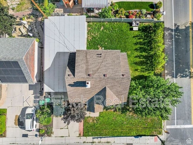 Building Photo - 289 E 4800 S