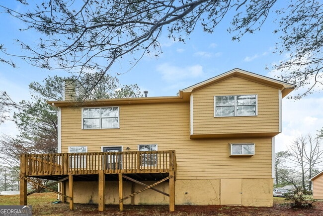 Building Photo - 9199 Fairway Ct