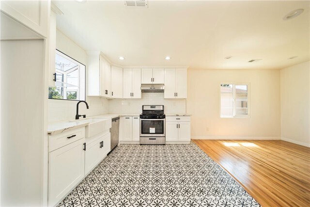 Building Photo - 1217 Camelia Dr