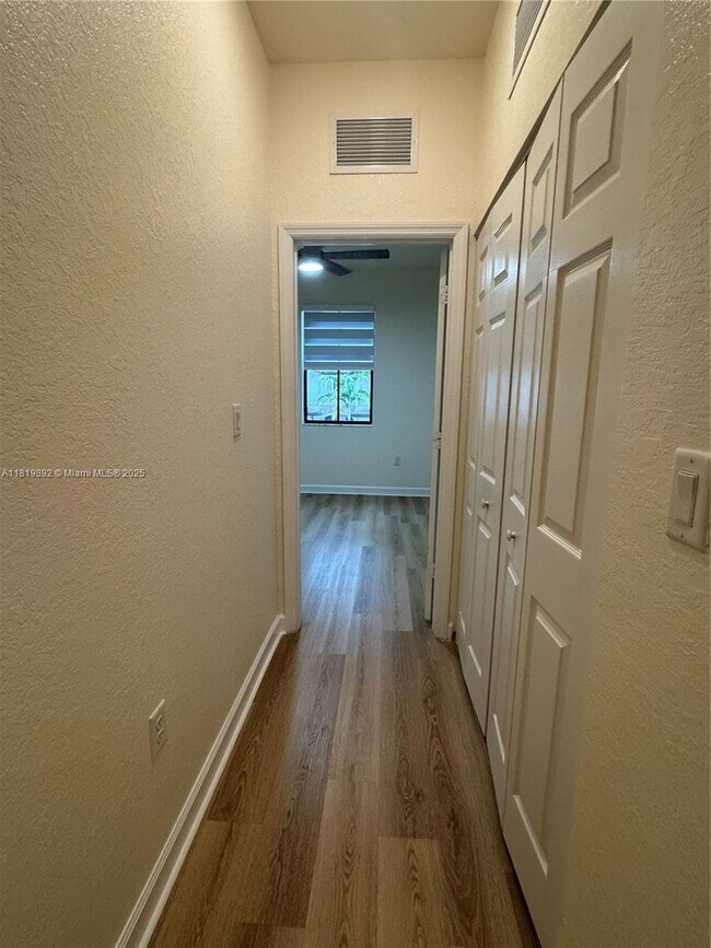 Building Photo - 10825 W 33rd Way