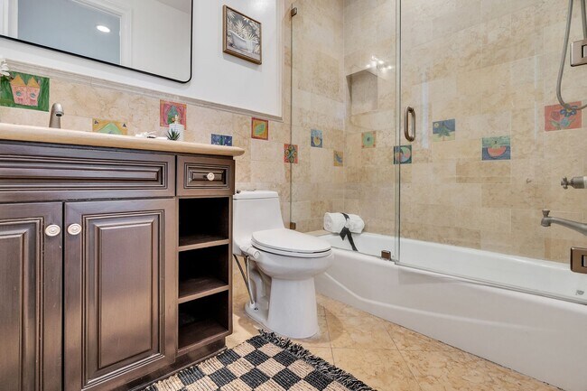 Building Photo - GORGEOUS 7 BED 6.5 BATH FOR LEASE IN BEVER...