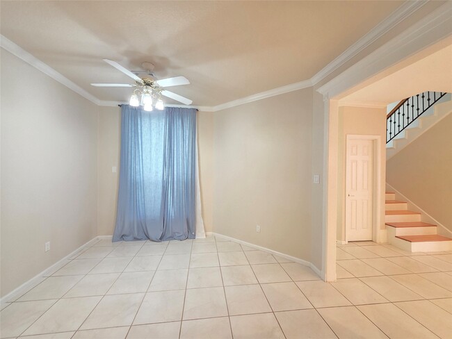 Building Photo - 9260 Deepwater Dr