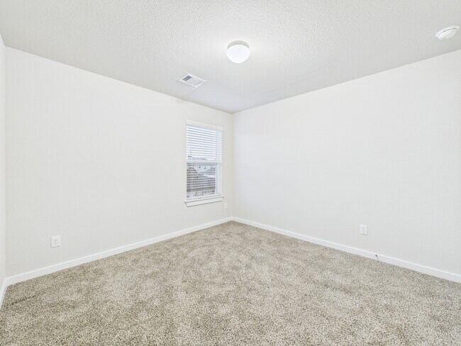 Building Photo - 11823 Maple Oak Dr
