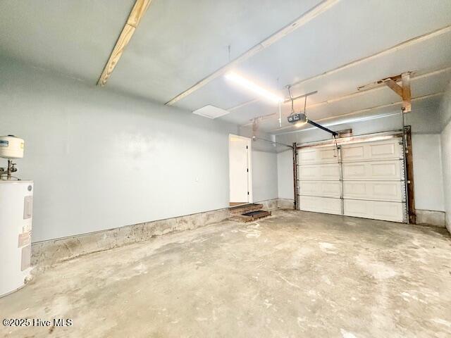 Building Photo - 1015 Springdale Dr