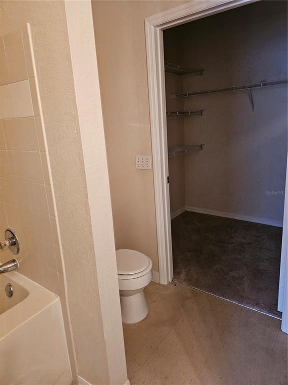 Building Photo - 5979 Westgate Dr