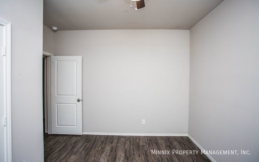 Building Photo - 1713 102nd St