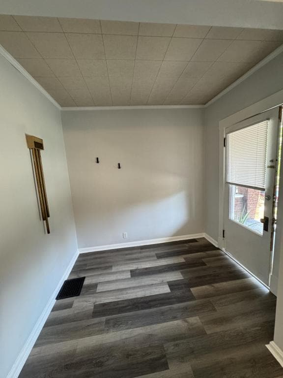 Building Photo - 4417 Kemper Ave