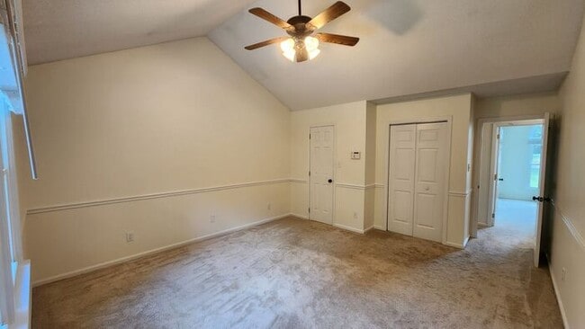 Building Photo - Three-bedroom Rancher in Concord!
