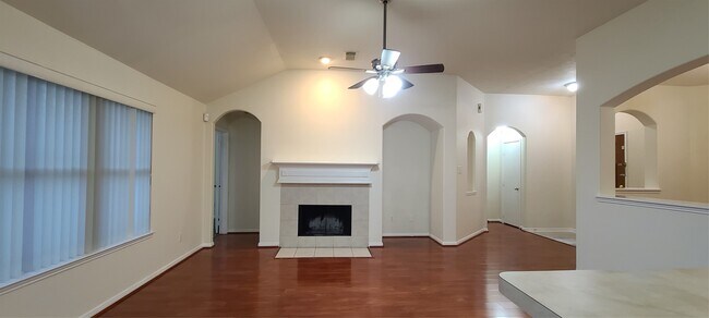 Building Photo - 15106 Brookwood Bridge Ln