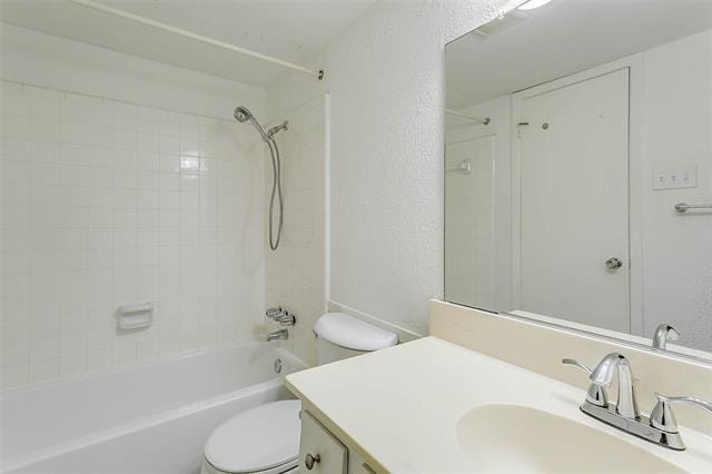 Building Photo - 2651 Via Los Altos