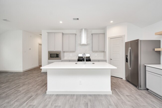 Building Photo - 12814 Heddington Grv Ln