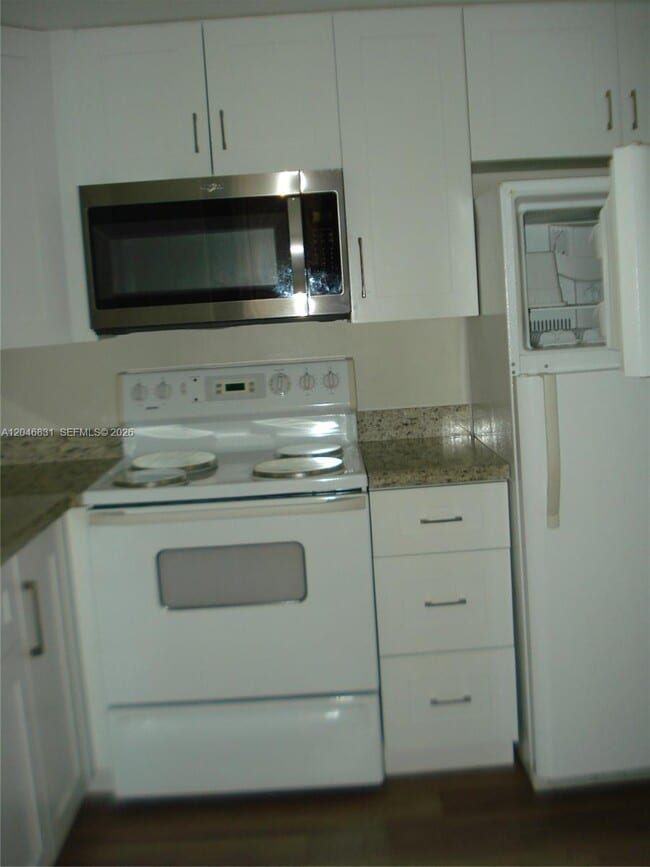 Building Photo - 408 NW 68th Ave
