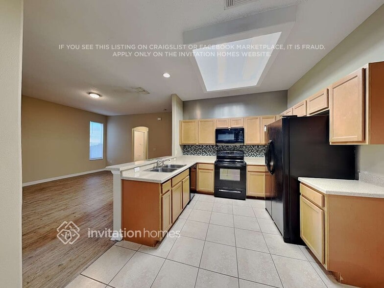 Building Photo - 13808 Greenebridge Ct