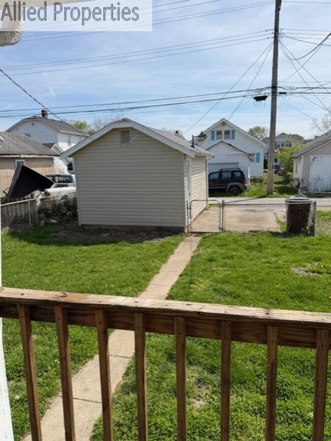 Building Photo - 1005 Minor Ave