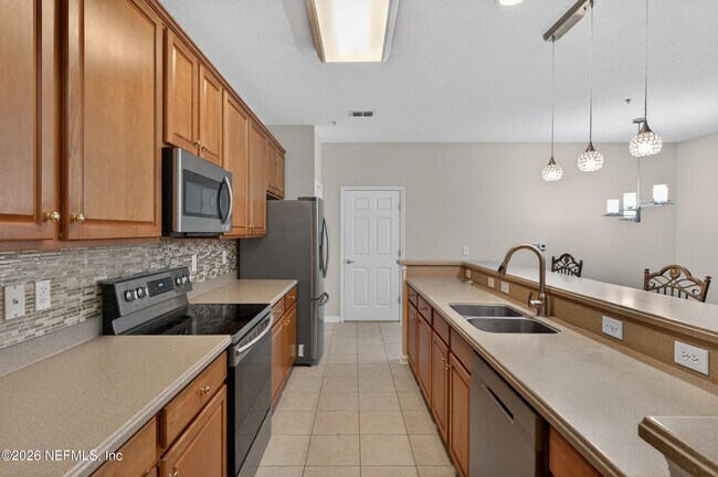 Building Photo - 11251 Campfield Dr