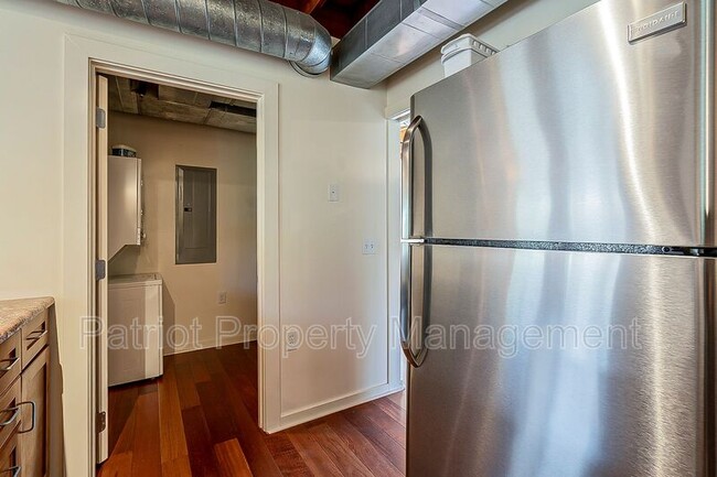 Building Photo - 304 W Roosevelt St