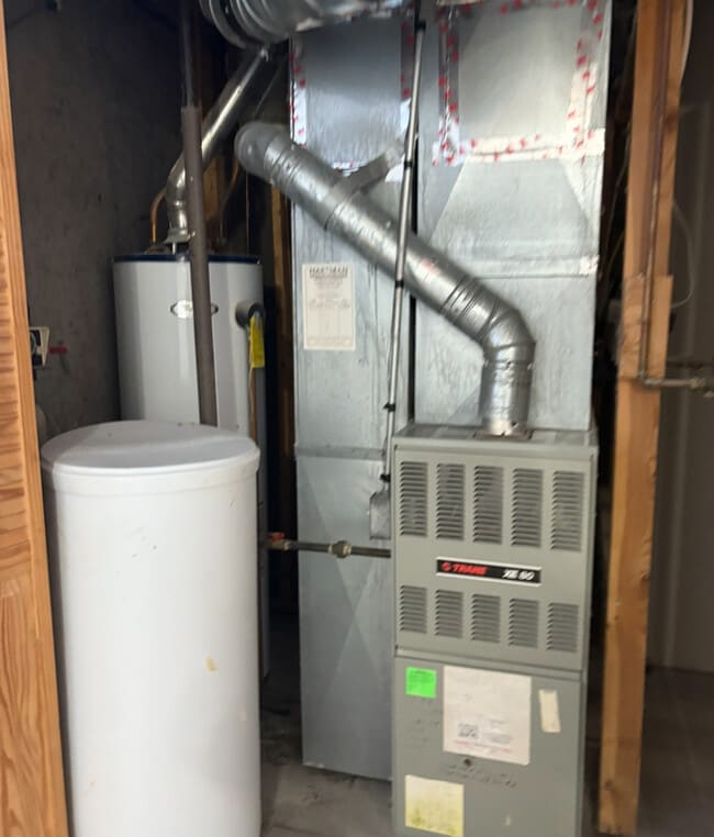 Building Photo - 6189 Dewdrops Dr