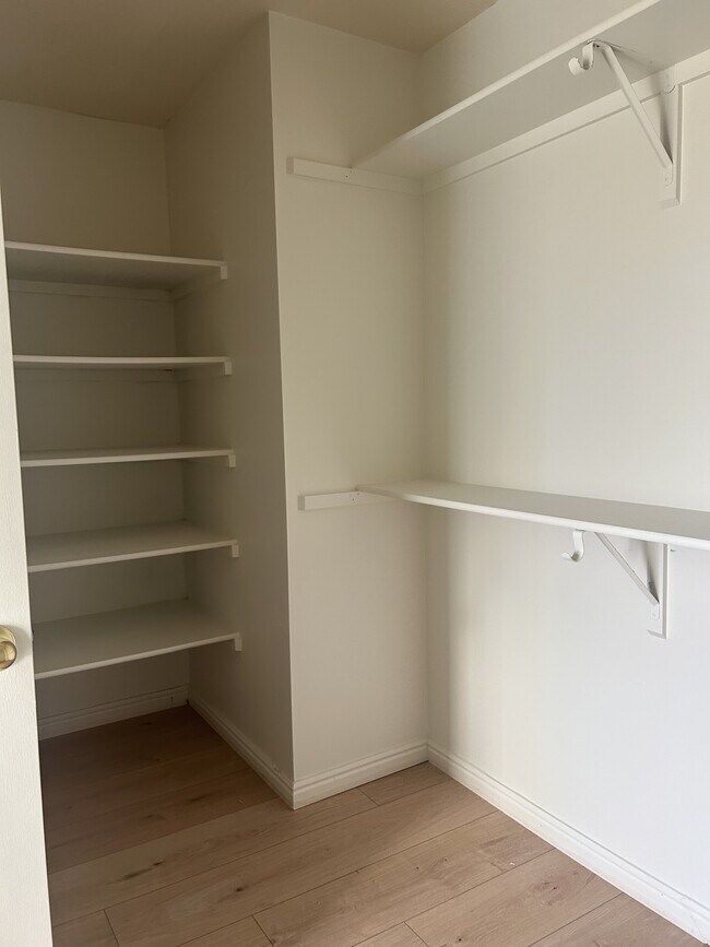 Building Photo - 11562 Cherry Knoll Cir