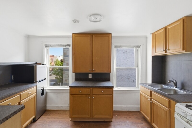 Building Photo - 1101 S Carey St