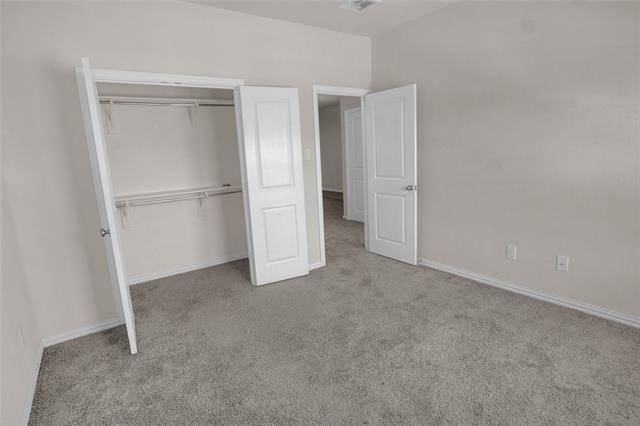 Building Photo - 9053 Phoebe Rd