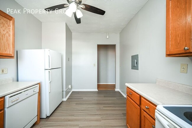 Building Photo - 2610 Woodburn Ave