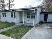 Building Photo - 1222 SE 10th St