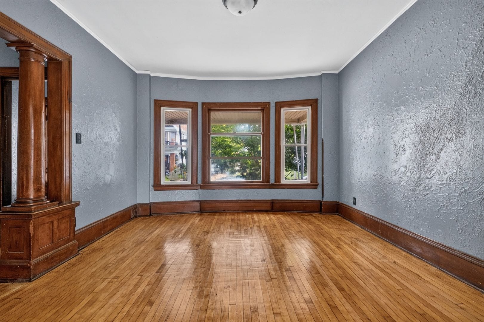 Building Photo - 2335 N 16th St