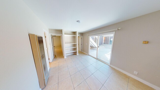 Building Photo - 6145 Mary Ln Dr