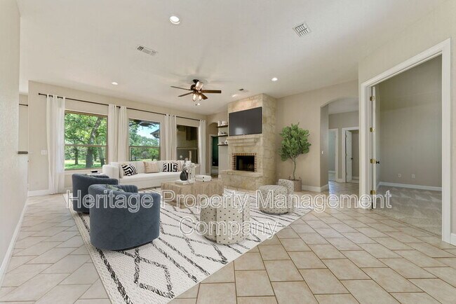 Building Photo - 143 Lantana Ridge